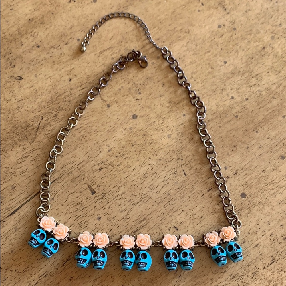 Skull Crown Necklace